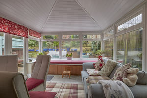 Garden Room- click for photo gallery